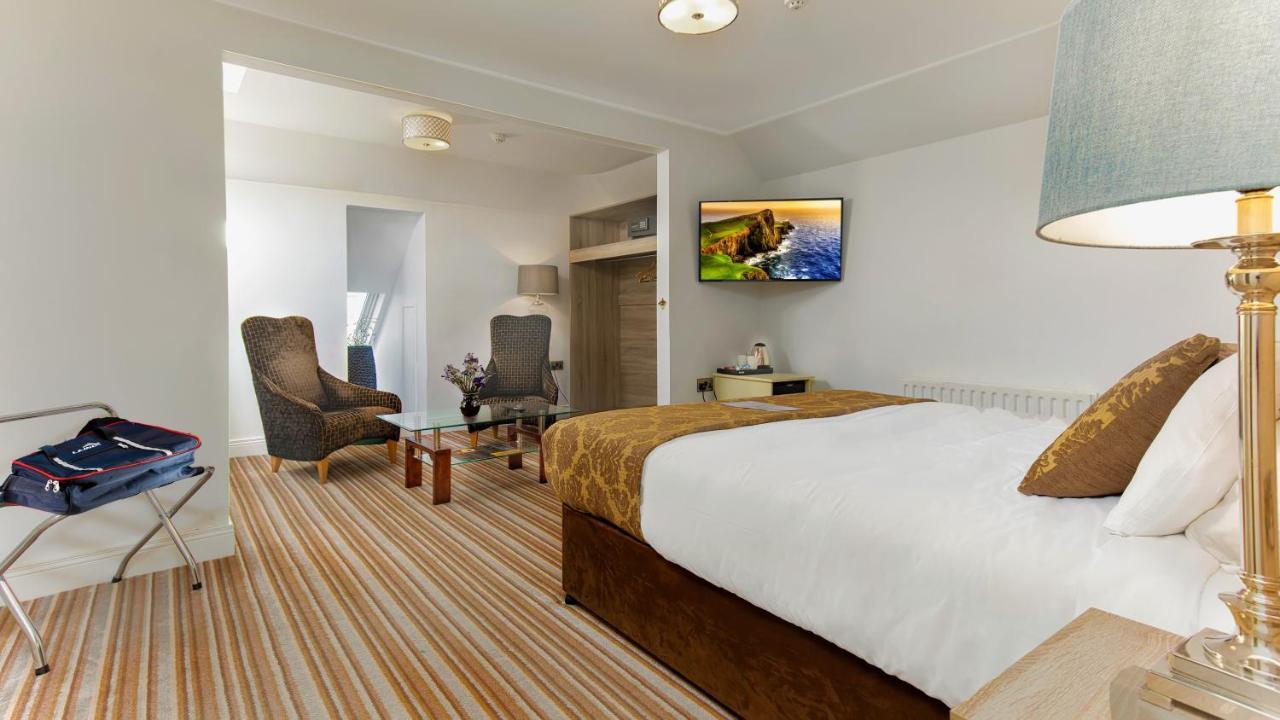 Brook Lodge Boutique Hotel Киларни Екстериор снимка