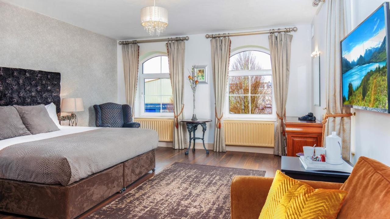 Brook Lodge Boutique Hotel Киларни Екстериор снимка