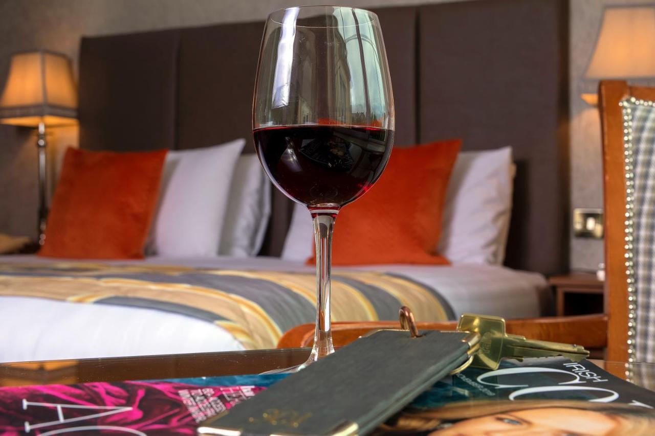 Brook Lodge Boutique Hotel Киларни Екстериор снимка
