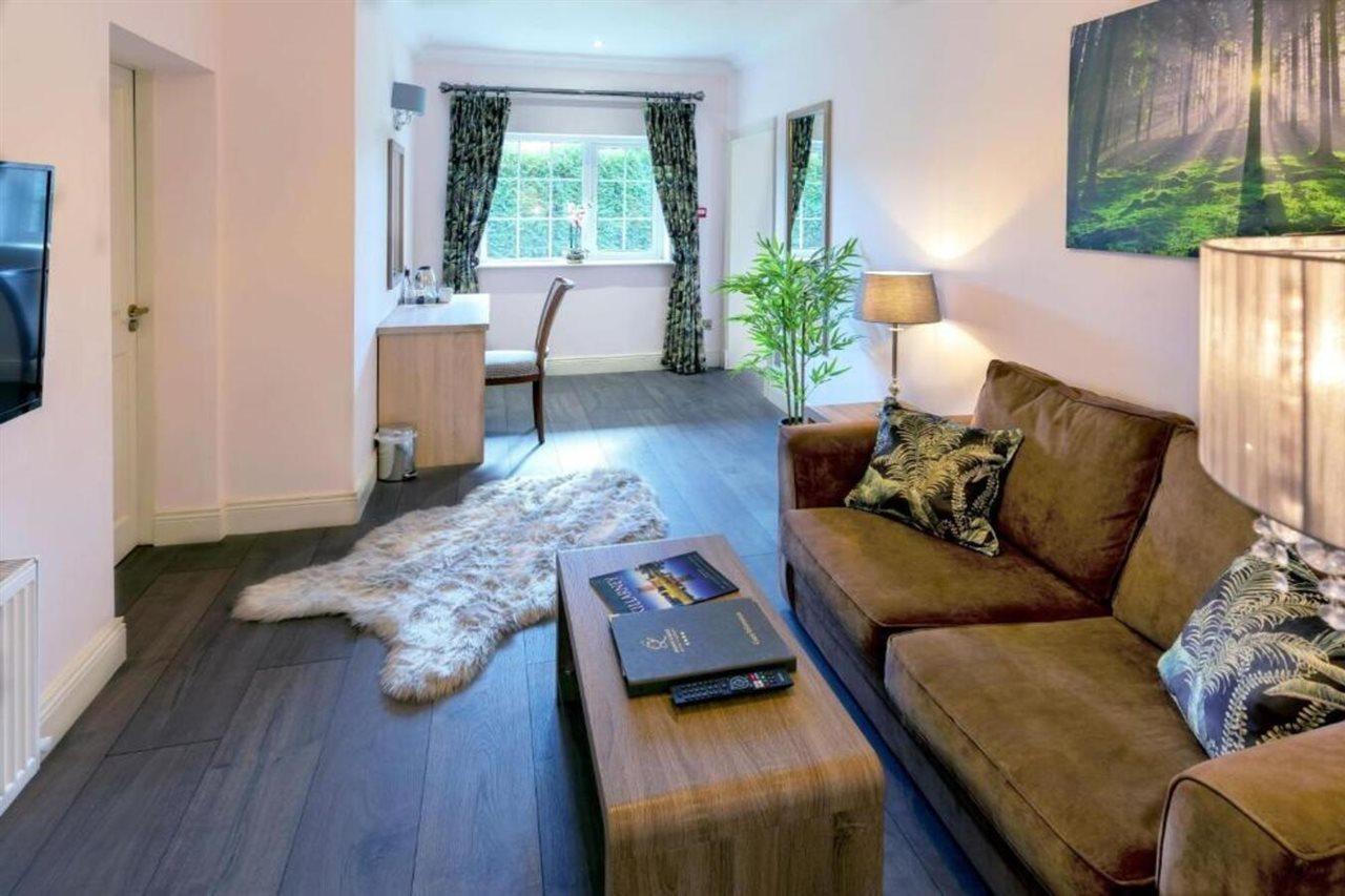 Brook Lodge Boutique Hotel Киларни Екстериор снимка
