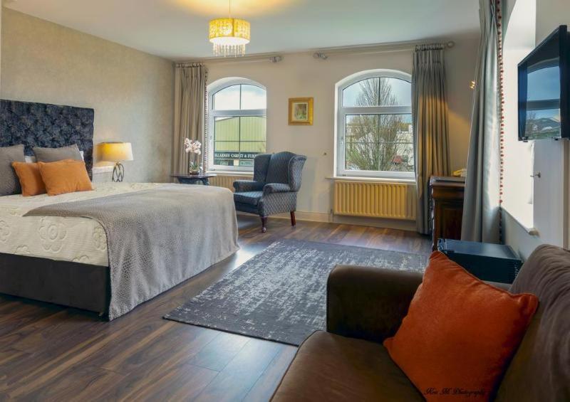 Brook Lodge Boutique Hotel Киларни Стая снимка