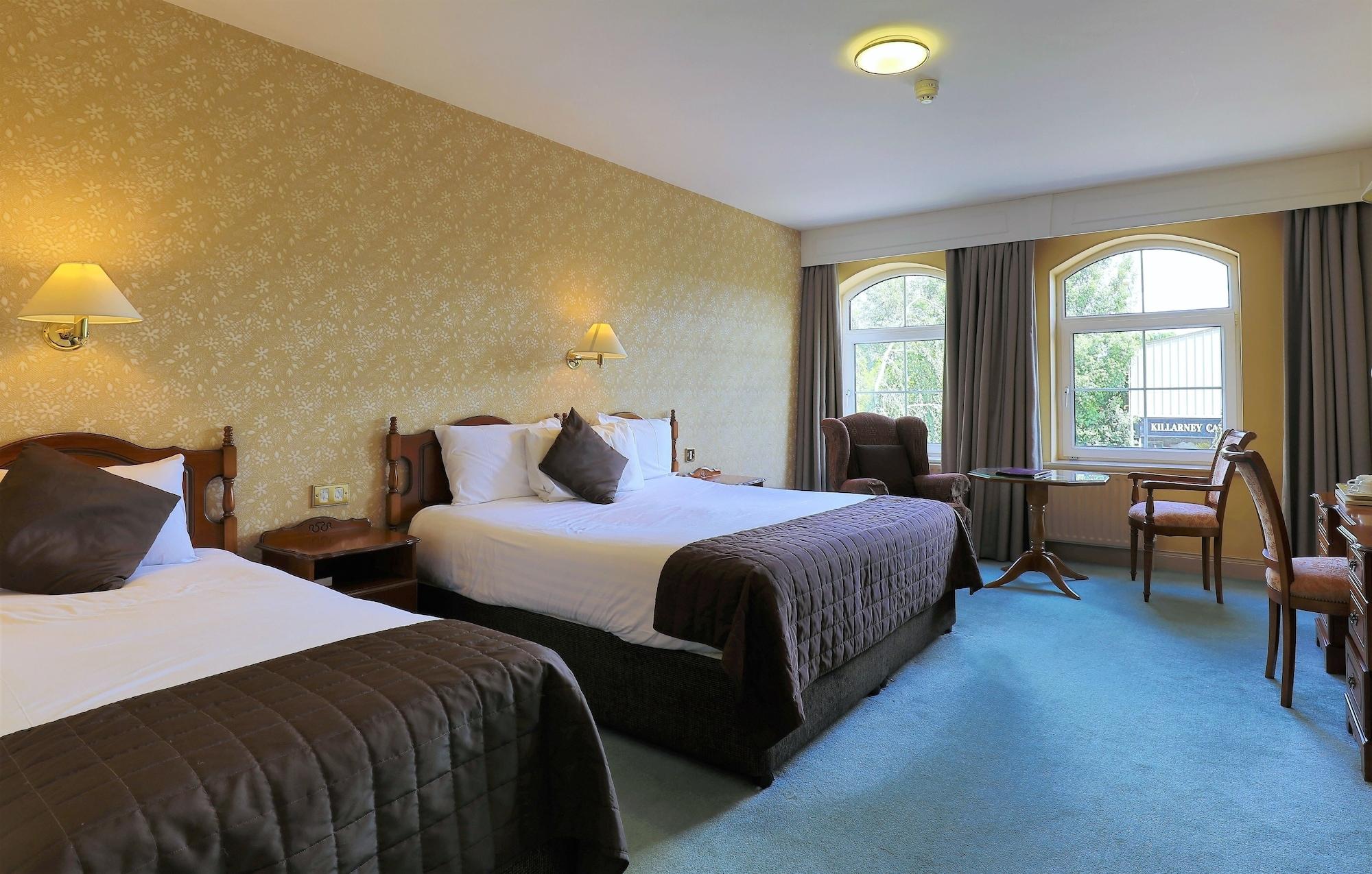Brook Lodge Boutique Hotel Киларни Екстериор снимка