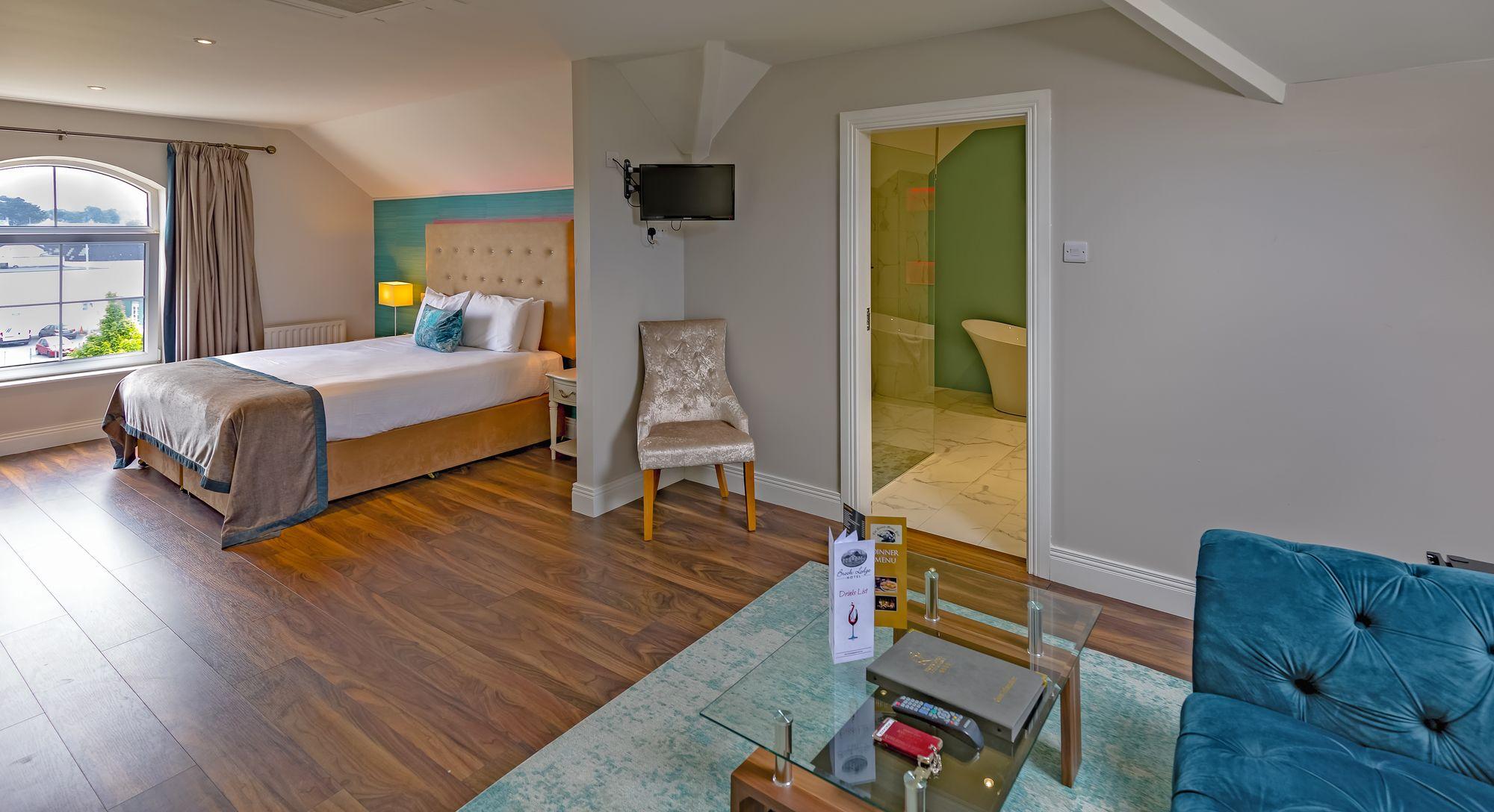 Brook Lodge Boutique Hotel Киларни Екстериор снимка